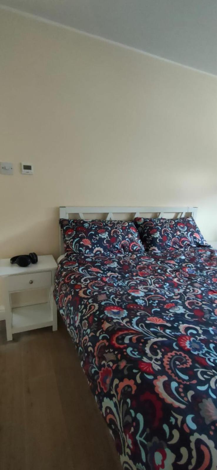 Adel'S House Bed and Breakfast Londres Exterior foto